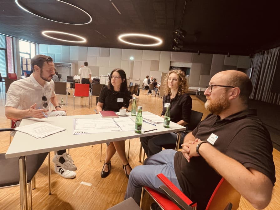 „Die richtigen Leute an einen Tisch bringen!“