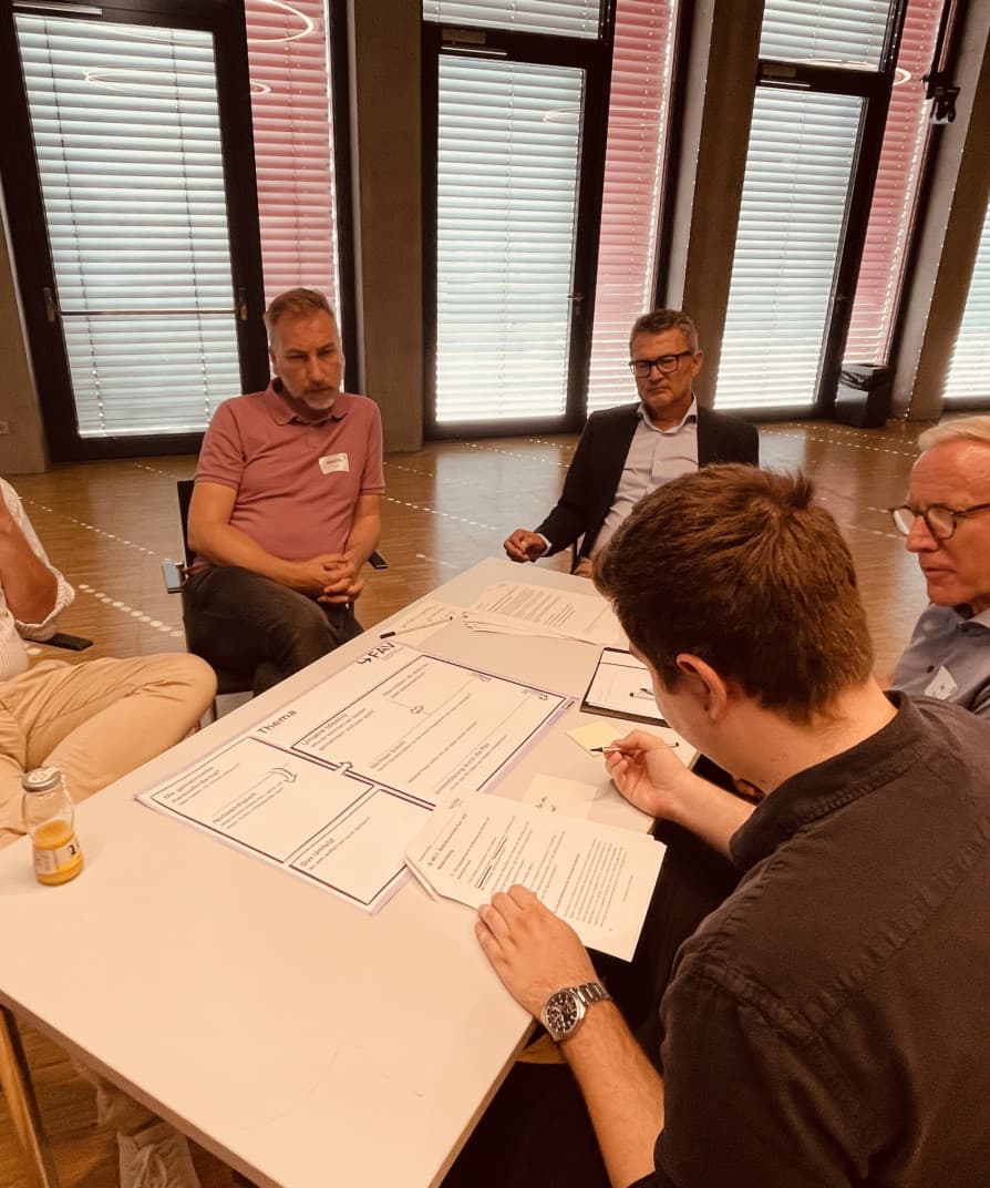 „Die richtigen Leute an einen Tisch bringen!“